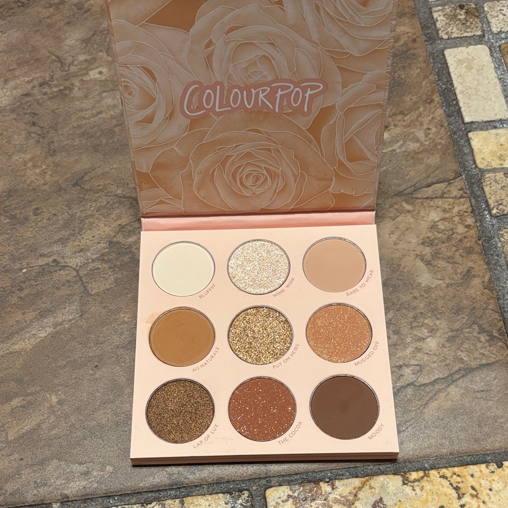 Eyeshadow palette